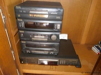 Muziekinstallatie - afbeelding 1 van  1