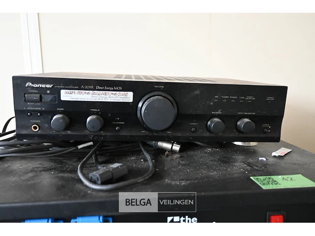 Muziekinstallatie - afbeelding 2 van  4