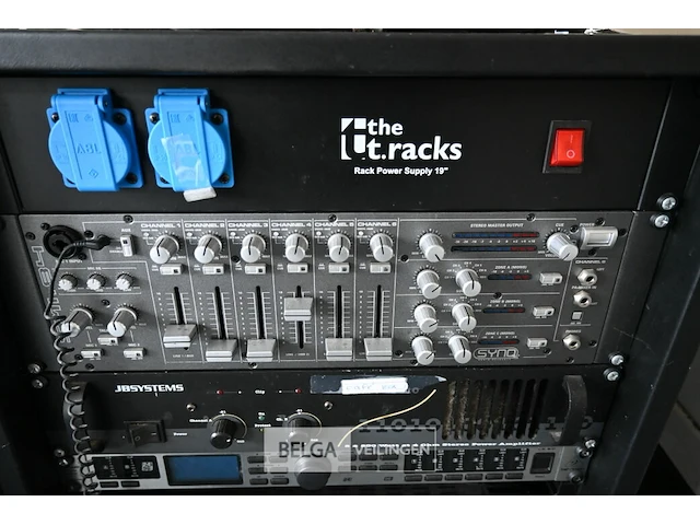 Muziekinstallatie - afbeelding 3 van  4