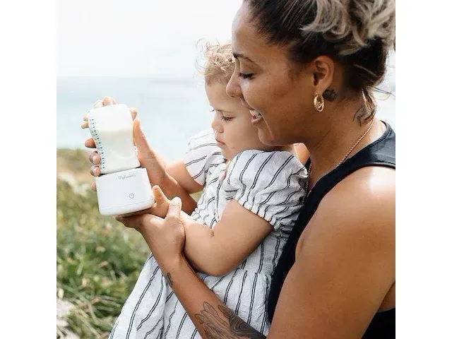Mybambini's bottle warmer pro™ - draagbare baby flessenwarmer voor onderweg - wit - geschikt voor avent philips, chicco & dodie - afbeelding 8 van  9