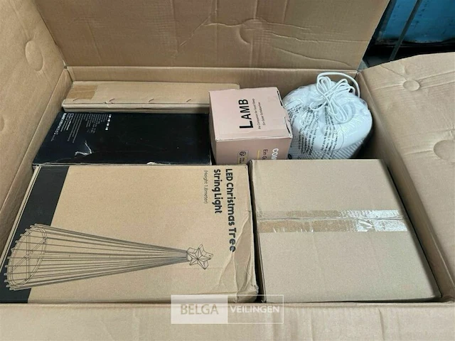 Mystery box - afbeelding 5 van  8