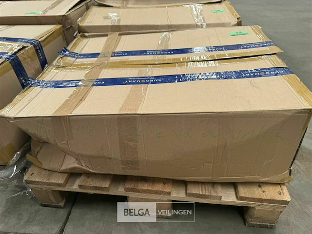 Mystery box - afbeelding 1 van  4