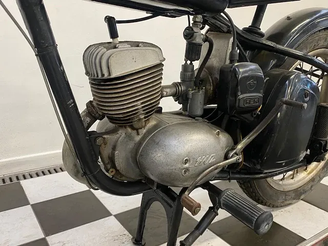 Mz - bromfiets - afbeelding 7 van  8