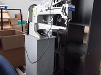 Naaimachine adler - afbeelding 1 van  4