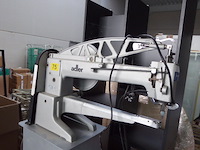 Naaimachine adler - afbeelding 2 van  4