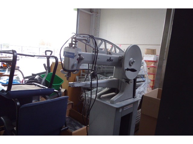 Naaimachine adler - afbeelding 3 van  4