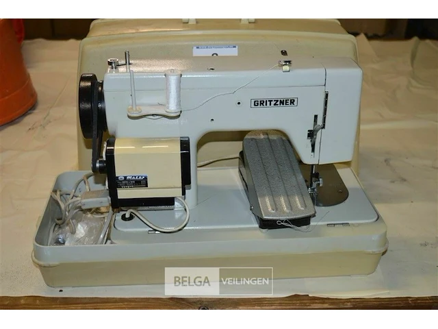 Naaimachine gritzner - afbeelding 1 van  4