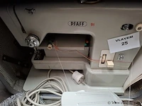 Naaimachine in koffer - afbeelding 2 van  3
