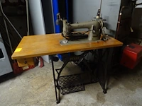 Naaimachine pfaff - afbeelding 1 van  3
