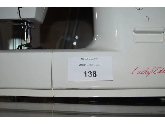 Naaimachine singer 1120, radio carrefour cbx801 - afbeelding 2 van  3