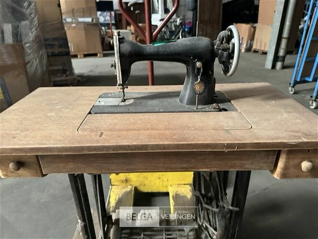 Naaimachine singer - afbeelding 2 van  9