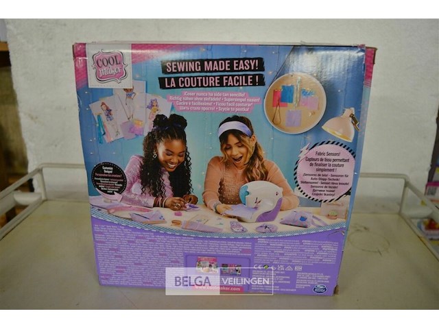 Naaimachine - afbeelding 1 van  4