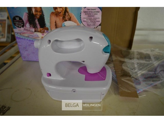 Naaimachine - afbeelding 4 van  4