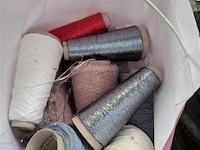 Naaimateriaal - afbeelding 2 van  4