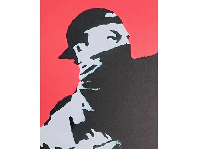 (naar) banksy - love is in the air - print - afbeelding 2 van  6