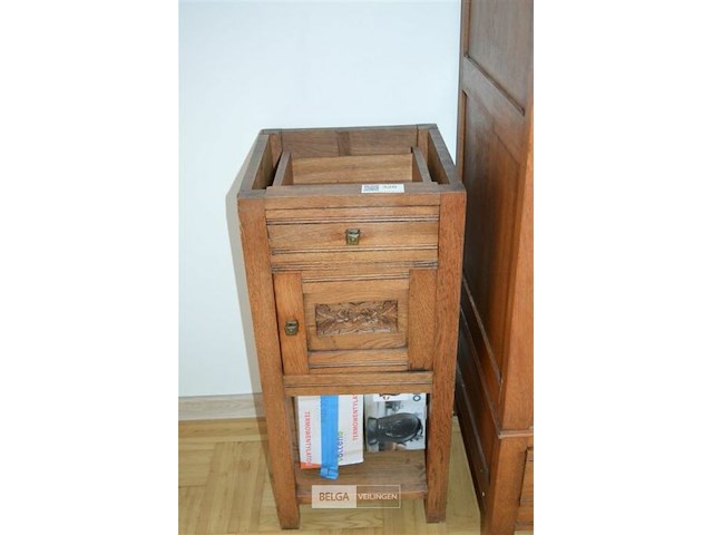 Nachtkastje (zonder blad) - afbeelding 1 van  3