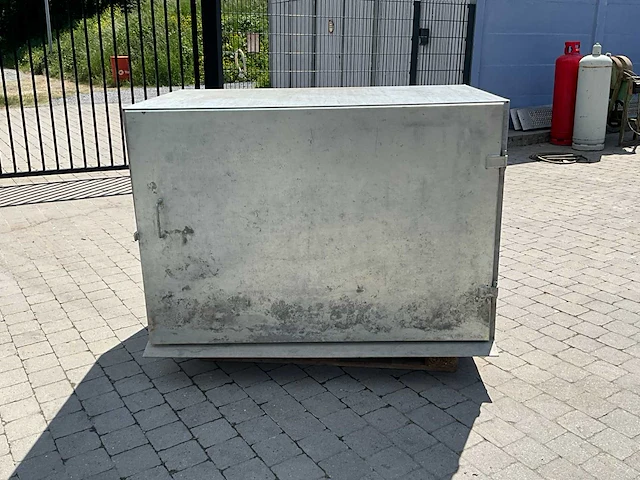 Nachtkluis voor pallet leveringen - afbeelding 2 van  7