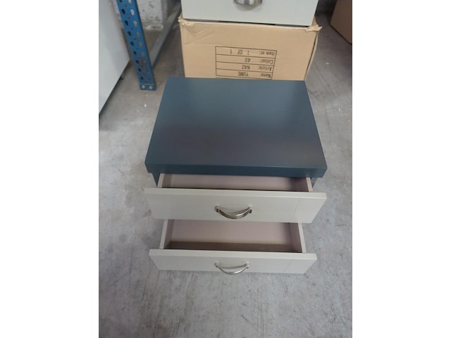 Nachttafel - afbeelding 3 van  3