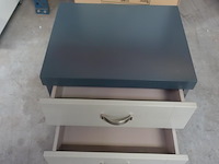 Nachttafel - afbeelding 3 van  3