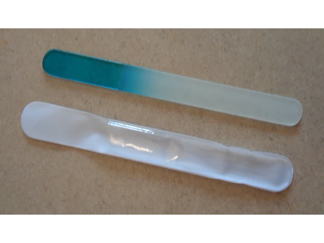 Nagel vijl in glas blauw - afbeelding 1 van  3