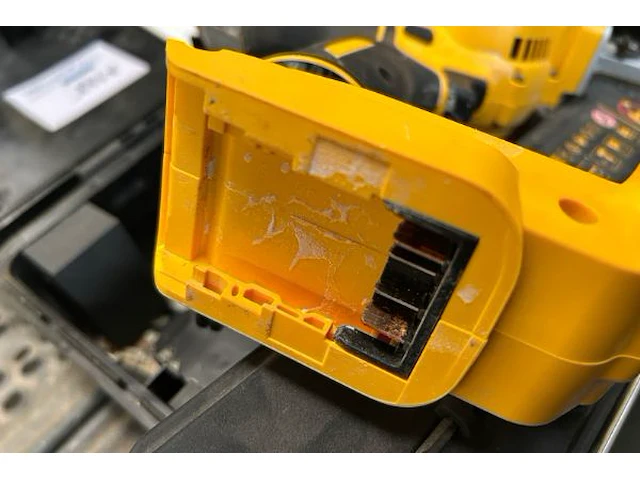 Nagelpistool dewalt - afbeelding 6 van  6