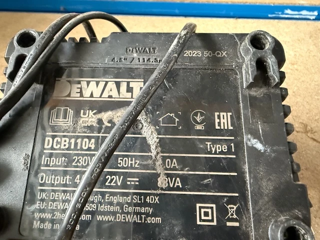 Nagelpistool op accu, dewalt - afbeelding 6 van  6