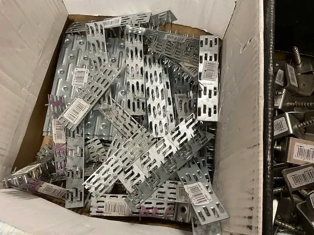 Nagelplaten; inox hoekverbinders; balkdragers - afbeelding 3 van  4