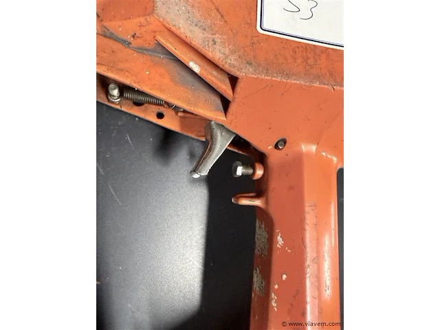 Nagelschieter op druk - afbeelding 3 van  4