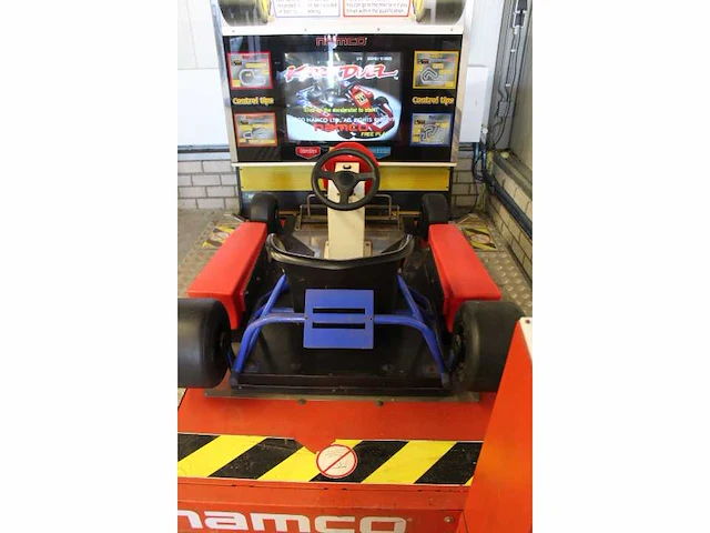 Namco - 2000 - kart duel - race arcade - afbeelding 5 van  6