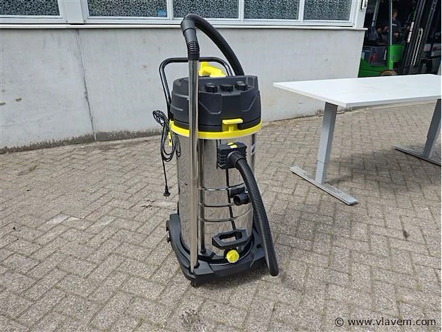 Nat en droogzuiger 100 liter - afbeelding 1 van  15