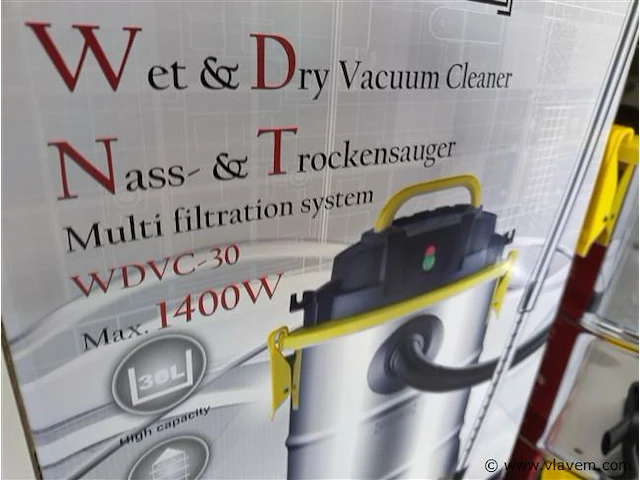 Nat en droogzuiger 30 liter, nieuw - afbeelding 3 van  7