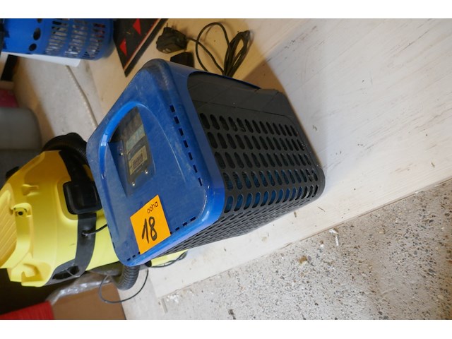 Nat en-droogzuiger karcher + mini warmtepomp - afbeelding 2 van  5