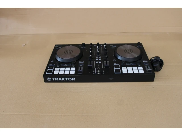Native instruments traktor kontrol s2 dj-controller - afbeelding 2 van  6