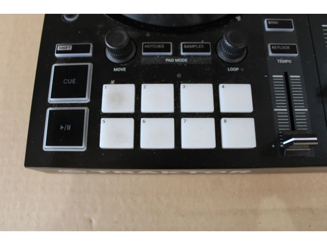Native instruments traktor kontrol s2 dj-controller - afbeelding 4 van  6