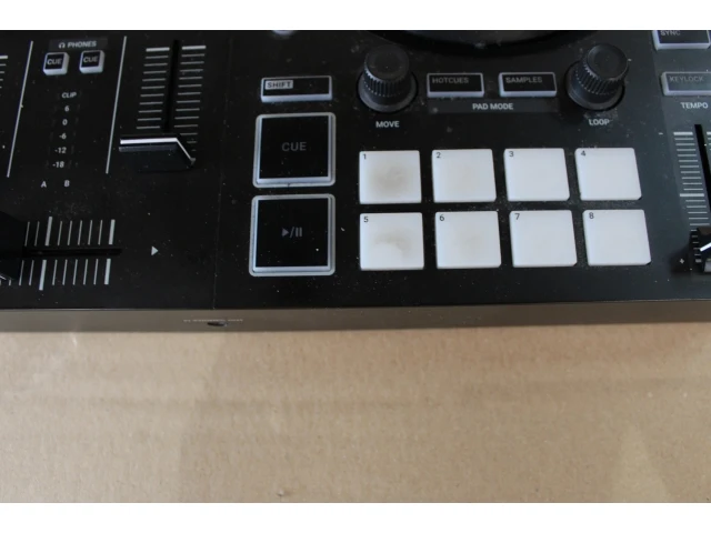 Native instruments traktor kontrol s2 dj-controller - afbeelding 5 van  6