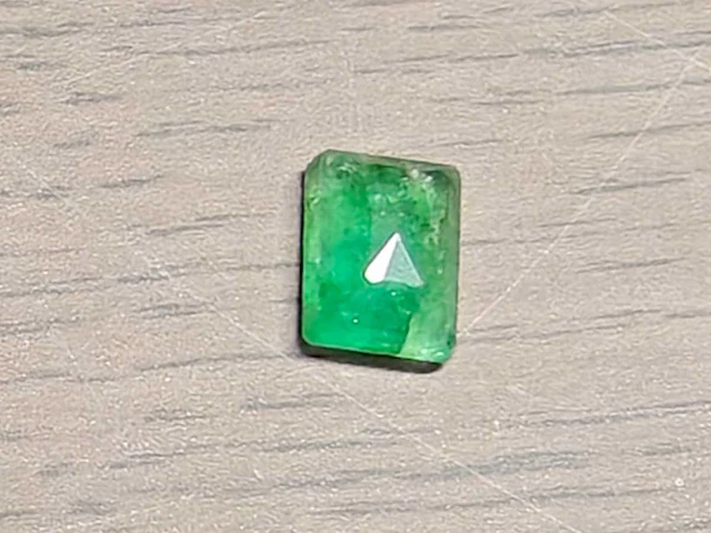 Natural mined emerald diamond 2.59cts - afbeelding 4 van  4