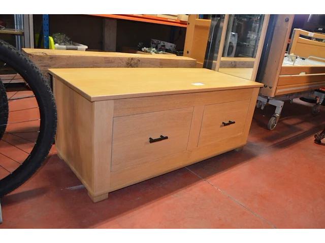Natuurkleur houten tv meubel 2 laden afm. 118x53x50, spiegel in natuurkleur houten kader, spiegel in zwarte kader - afbeelding 3 van  7