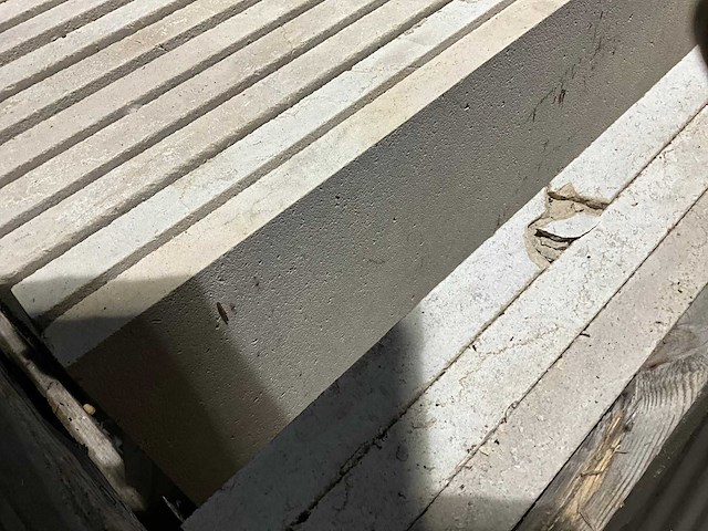 Natuursteen beige ca 10,26 m2 - afbeelding 2 van  5