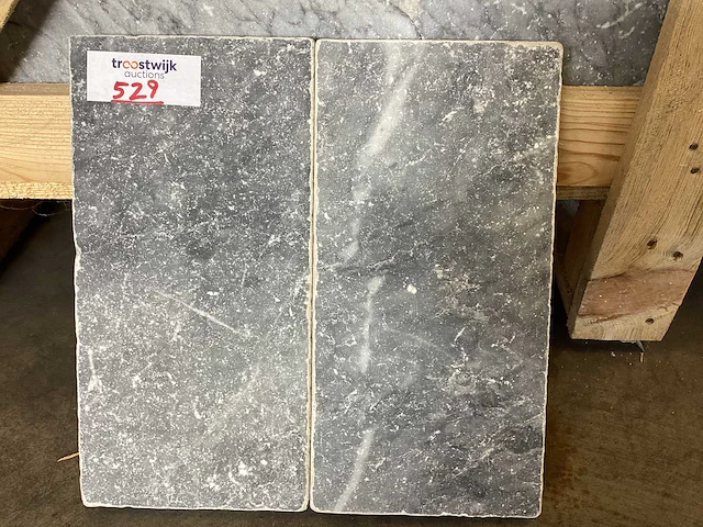 Natuursteen blauwe hardsteen 15x30x3 cm tegel 37,8 m² - afbeelding 1 van  9