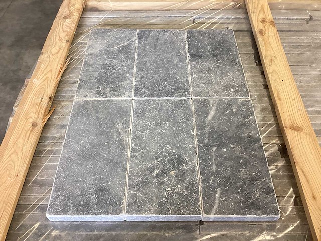Natuursteen blauwe hardsteen 30x3xvrije lengte cm tegel 36,8 m² - afbeelding 6 van  9