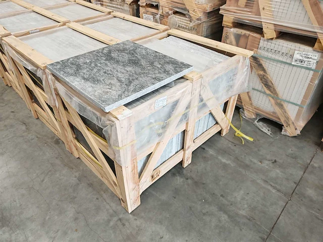 Natuursteen blauwe hardsteen 60x60x3 cm tegel 71,28 m² - afbeelding 6 van  7