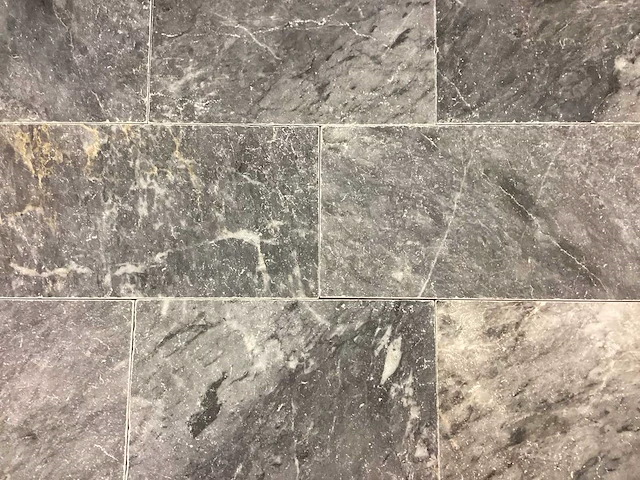 Natuursteen blauwe hardsteen flx30 cm tegel 60 m² - afbeelding 3 van  10