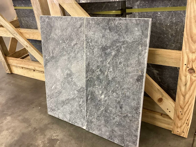 Natuursteen blauwe hardsteen honed 20x20x3 cm tegel 75 m² - afbeelding 8 van  15
