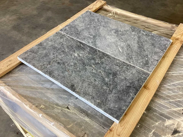 Natuursteen blauwe hardsteen honed 30x60x2 cm tegel 72 m² - afbeelding 4 van  15