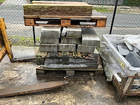 Natuursteen boordsteen 3 pallet