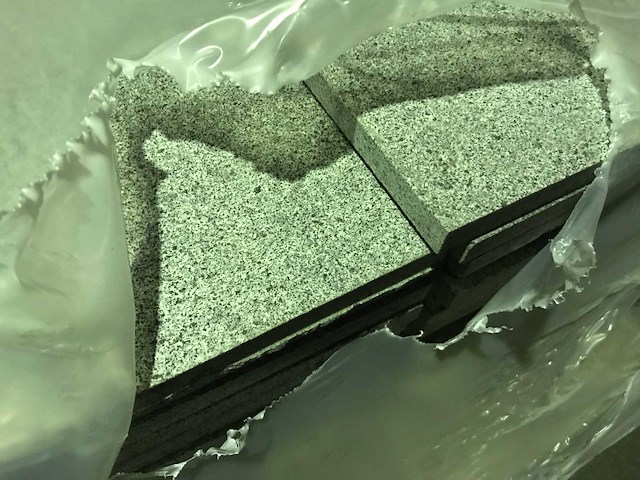 Natuursteen graniet 5,04 m2 - afbeelding 3 van  3