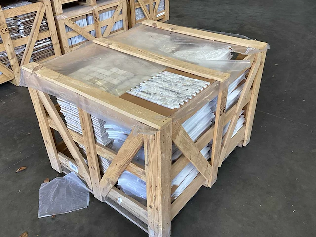 Natuursteen grijs/wit mix mozaïektegel 30x30 cm 225 stuks - afbeelding 7 van  7