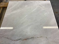 Natuursteen iceberg classic gepolijst vloertegel 61x61 cm 32,19 m² - afbeelding 13 van  15