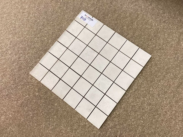 Natuursteen limestone beige 5x5 cm mozaïektegel 30x30 cm 70 stuks - afbeelding 4 van  7