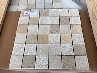 Natuursteen limestone beige mix 5x5 cm mozaïektegel 30x30 cm 100 stuks - afbeelding 4 van  7